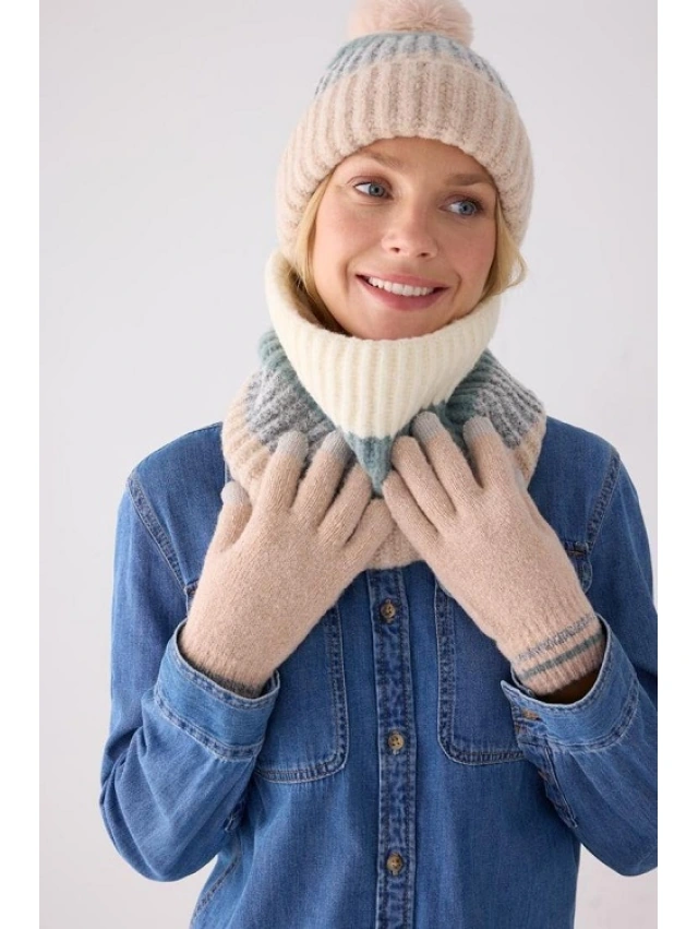 CONJUNTO GORRO+CUELLO+GUANTES MUJER Y.MORA